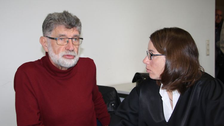 Norbert Kuß mit seiner Anwältin Daniela Lordt im Oberlandesgericht in Saarbrücken. 