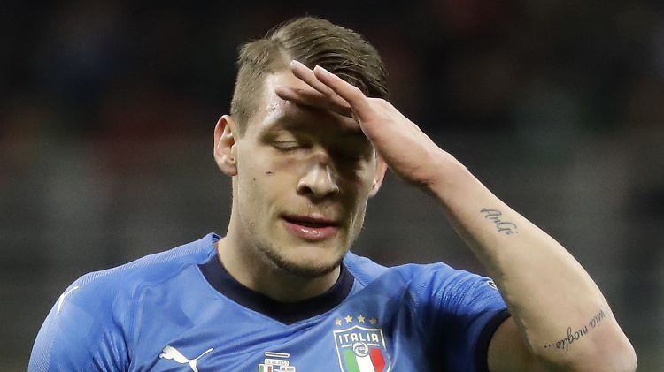 Ein Bild spricht Bände: Italiens Belotti kann es nicht fassen: Die Fußball-WM findet ohne den vierfachen Titelträger Italien statt.