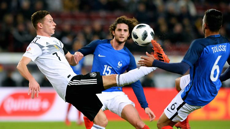 "Draxler ist im negativen Sinn der Justin Bieber des Fußballs", sagen die Fans über den PSG-Spieler.