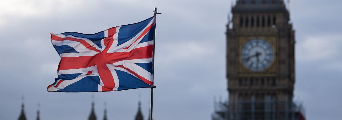 Britische Inflation hält im Januar überraschend Drei-Prozent-Marke.