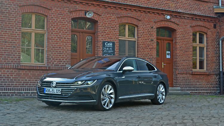 Die Linien des VW Arteon sind wirklich gelungen.
