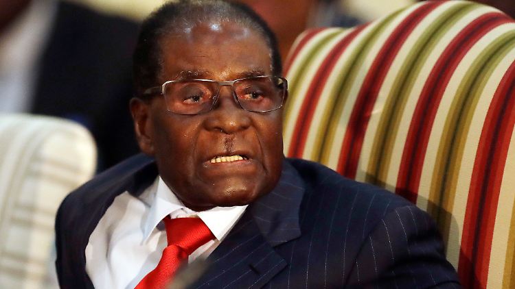 Robert Mugabe.