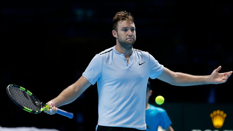 Der US-Amerikaner Jack Sock spielt am Samstag gegen den Bulgaren Grigor Dimitrow um den Einzug in das WM-Finale am Sonntag.