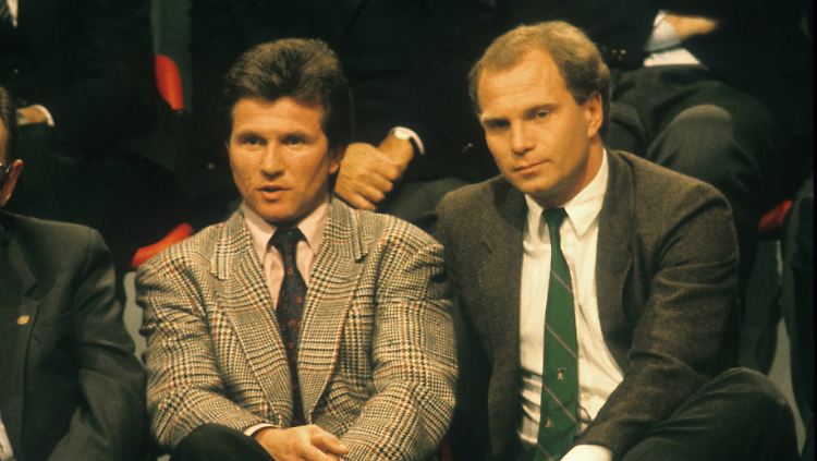 Die Frisur sitzt: Jupp Heynckes und Uli Hoeneß im Januar 1987.