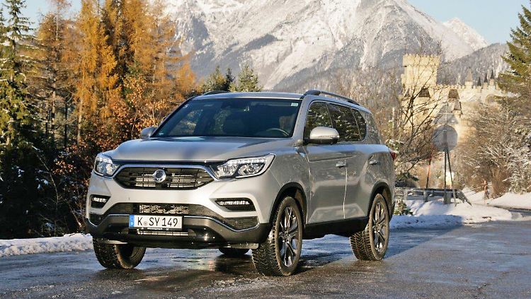 Der SsangYong Rexton ist um 8,5 Zentimeter gewachsen und schließt damit in die Liga der Full-Size-SUV auf.