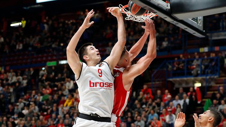 Die Basketballer aus Bamberg haben beim italienischen Rekordmeister Mailand einen Dämpfer in der Euroleague kassiert.