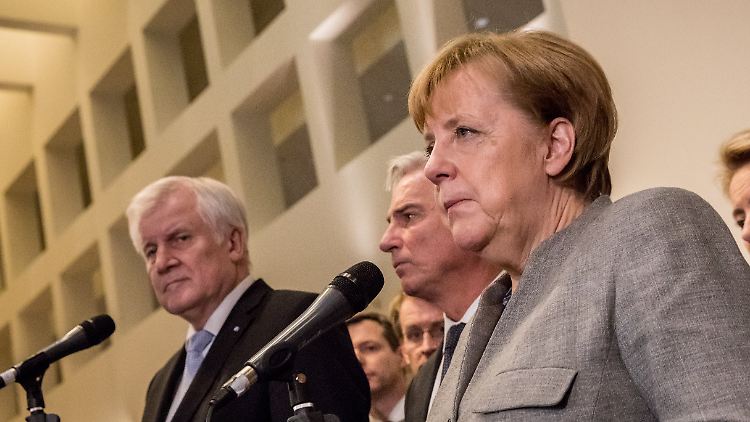 Horst Seehofer und Angela Merkel könnten erneut in Verhandlungen mit den Grünen gehen.