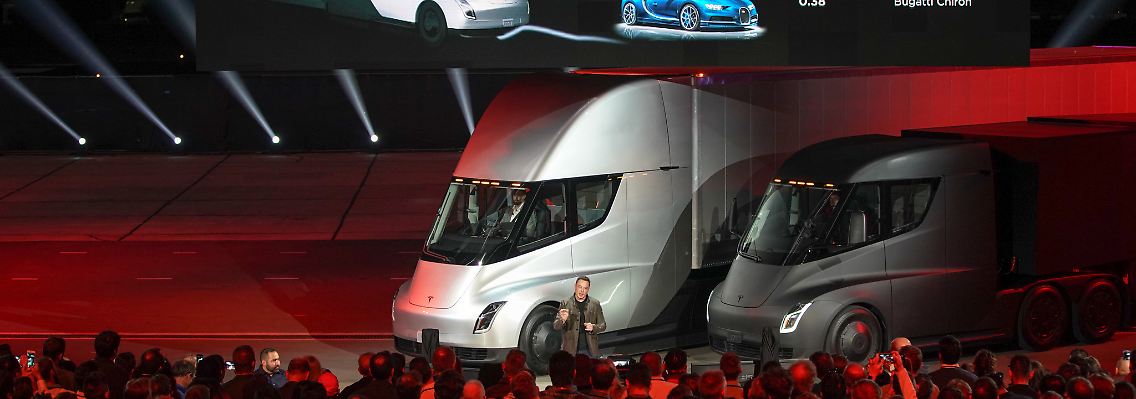 Vollbeladen soll der Tesla-Laster mit einer Batterieladung 800 Kilometer weit kommen.