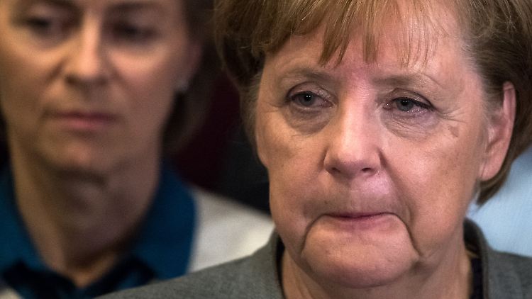 Sichtlich mitgenommen: Angela Merkel äußert sich zum Abbruch der Jamaika-Sondierungen.