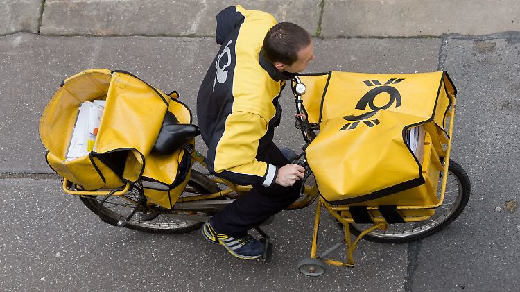"Die Portohöhe ist für die Kunden nicht wirklich kritisch": Die Deutsche Post würde am liebsten mehr verlangen.