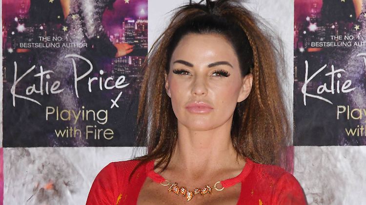 Katie Price hat sich schon achtmal die Brüste machen lassen. Oder sogar einmal mehr?