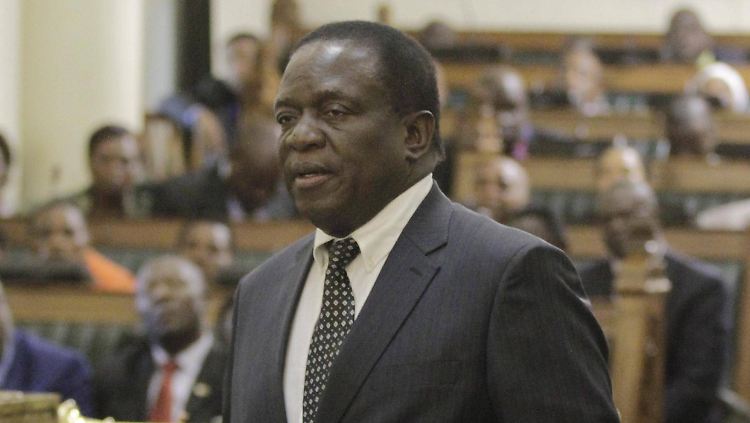 Die EU fordert eine demokratische Zukunft Simbabwes. Bis zu den Neuwahlen 2018 übernimmt Mnangagwa das Amt des Präsidenten.