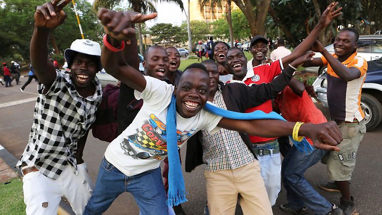 Die Freude über Mugabes Rücktritt ist groß, die Zukunft des Landes ungewiss.