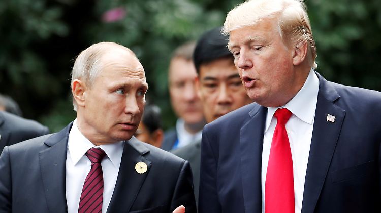 Wladimir Putin und Donald Trump während des Apec-Gipfels im vietnamesischen Danang.
