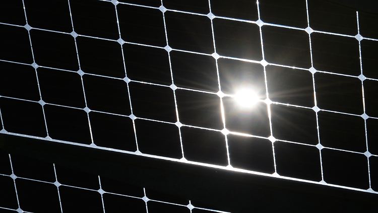 Sogar mit kleinsten Solaranlagen lässt sich die Energiewende unterstützen.