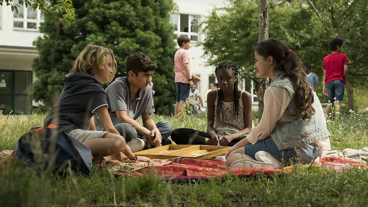 Moritz, Yassir, Aminata und Rüyet sind die vier Helden der Kinder-Serie "Dschermeni".