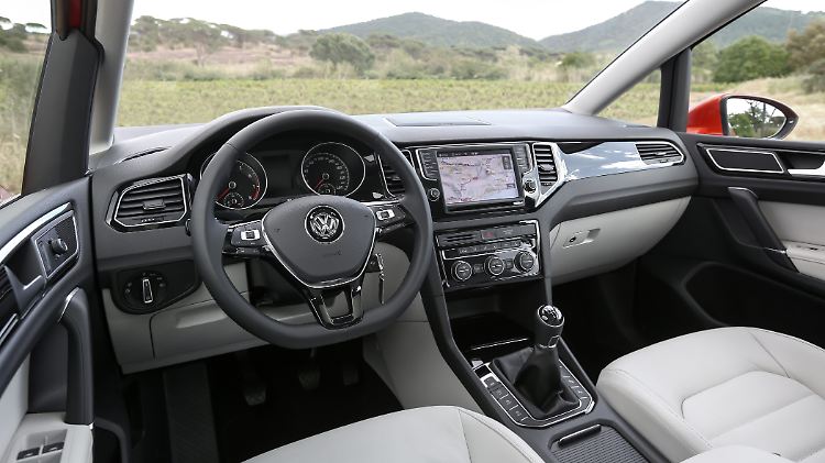 In den höheren Aussattungslinien bietet der Golf Sportsvan einiges mehr als gleichaltrige Mitbewerber.