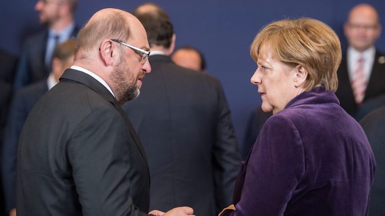 Bevor die Parteispitzen der SPD und Union in Verhandlungen über eine GroKo gehen können, müssen nach Ansicht von SPD-Politikern noch viele Hürden genommen werden.