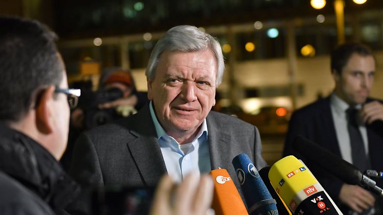 Die SPD sollte nicht ständig Bedingungen aufstellen, sagt Hessens Ministerpräsident Volker Bouffier.