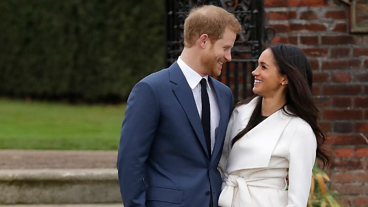 Gerade erst traten Prinz Harry und Meghan Markle zum ersten Mal als künftiges Ehepaar vor die Fotografen.