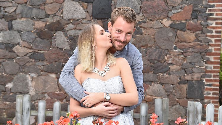 Freuen sich auf ihr "absolutes Wunschkind": Anna und Gerald.