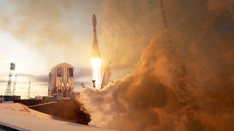 Der Start der Sojus-Rakete verlief reibungslos. Doch dann konnte die Flugleitzentrale keinen Kontakt zum Satelliten aufbauen.