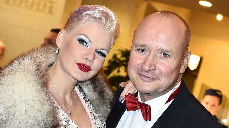 Toi, toi, toi: Melanie Müller und ihr Ehemann Mike.
