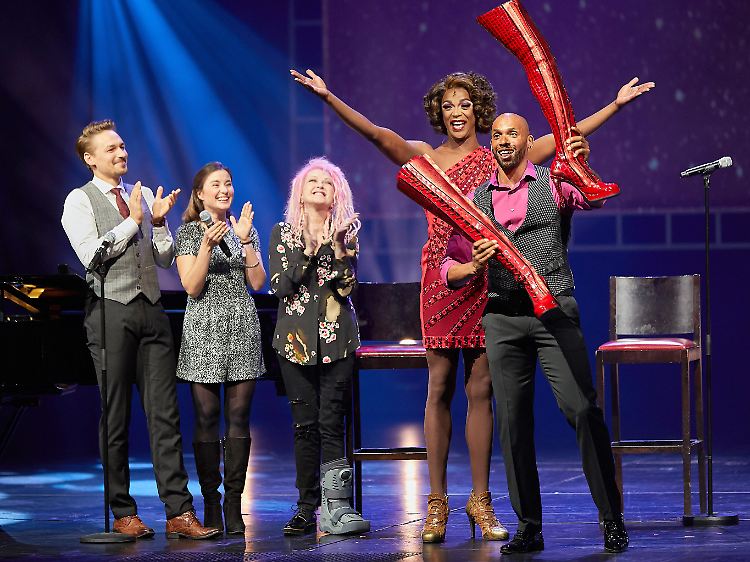 Auf der Reeperbahn nachts um halbeins ...