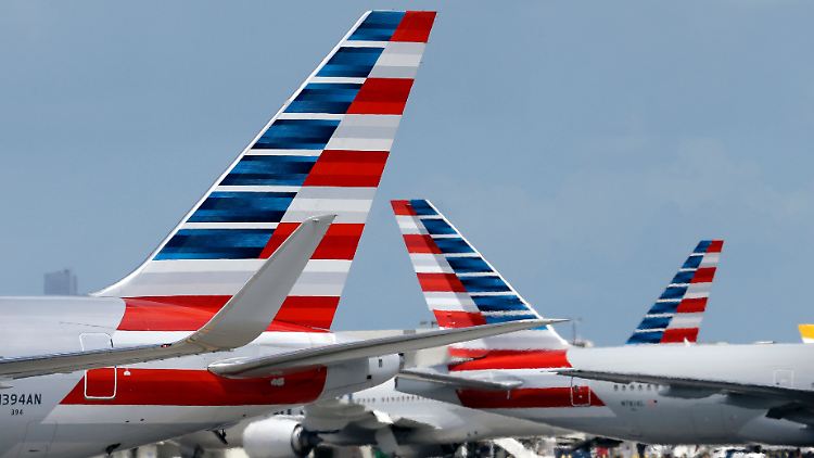 Viele Maschinen von American Airlines könnten über die Weihnachtszeit am Boden bleiben.