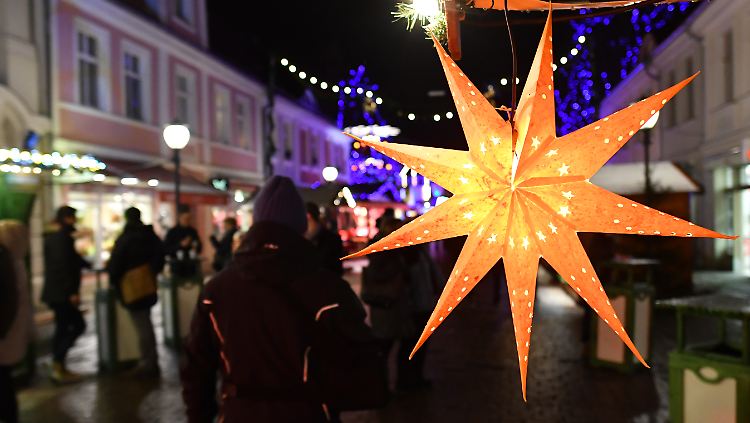 Der Weihnachtsmarkt in Potsdam soll an diesem Samstag wieder öffnen.