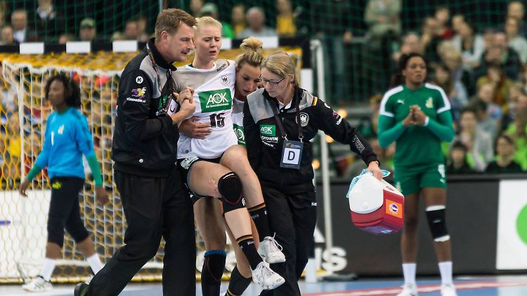 Der Verletzung von Naidzinavicius ging eine überharte Attacke der Gegenspielerin voraus.