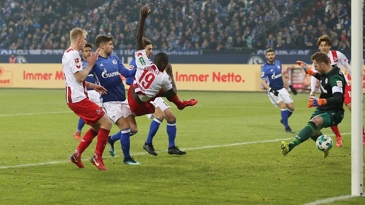 Sehrou Guirassy gleicht zwei Mal aus.