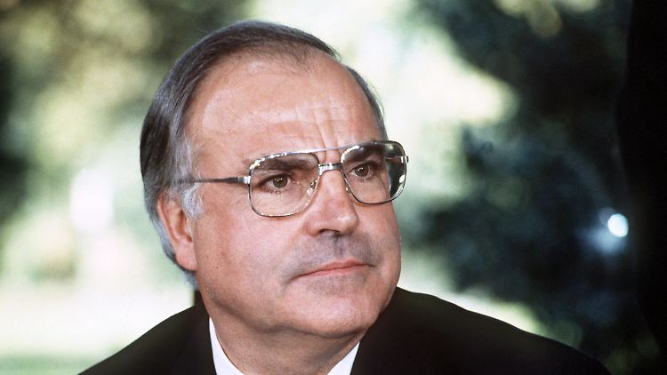 Kohl ist im Juni gestorben.