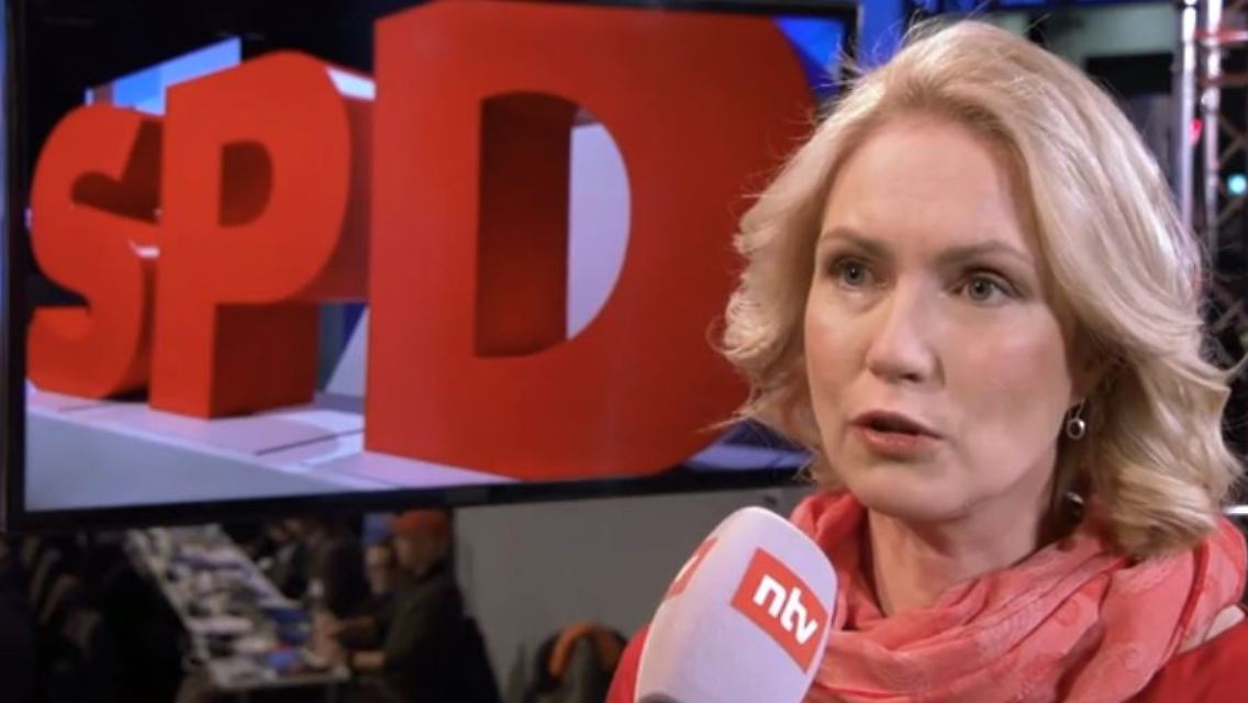 schwesig.JPG