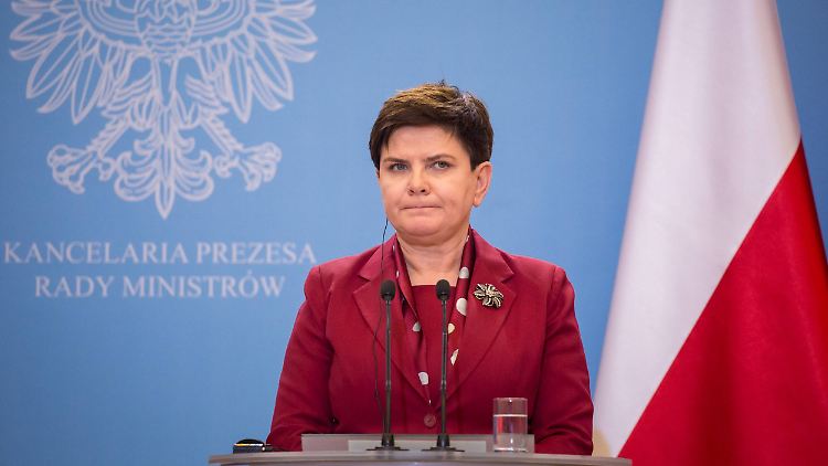 Das war's für Beata Szydlo. Künftig soll der aktuelle Wirtschafts- und Finanzminister Polens, Mateusz Morawiecki, das Land führen.