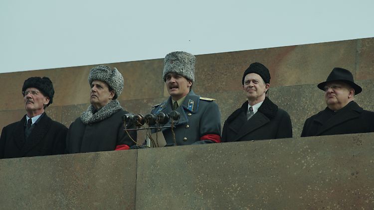Offiziell trauert man um Stalin - hinter den Kulissen tobt der Machtkampf.