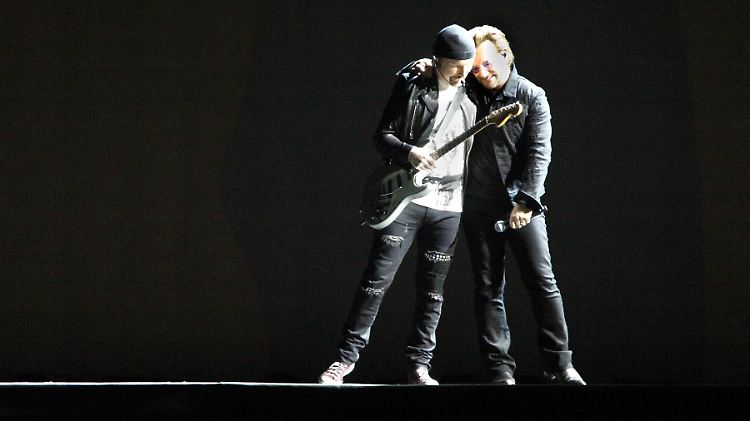 The Edge und Bono im September 2017 auf ihrer "Joshua Tree"-Tour.