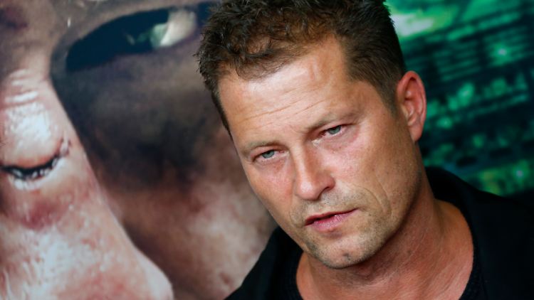 Til Schweiger engagiert sich für Flüchtlinge und gegen Rechtsextremismus. 