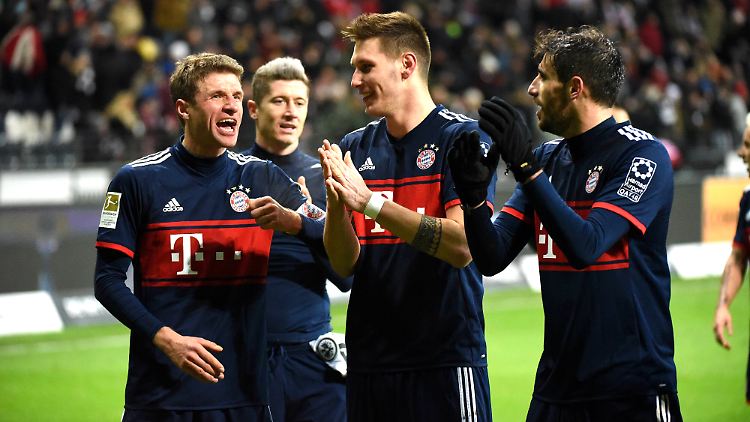 Botschaft an die Herren Thomas Müller, Robert Lewandowski, Niklas Süle und Javier Martinez: "Wir werden das Spiel genauso wie die vorherigen mit großer Konzentration und einer guten Einstellung angehen."