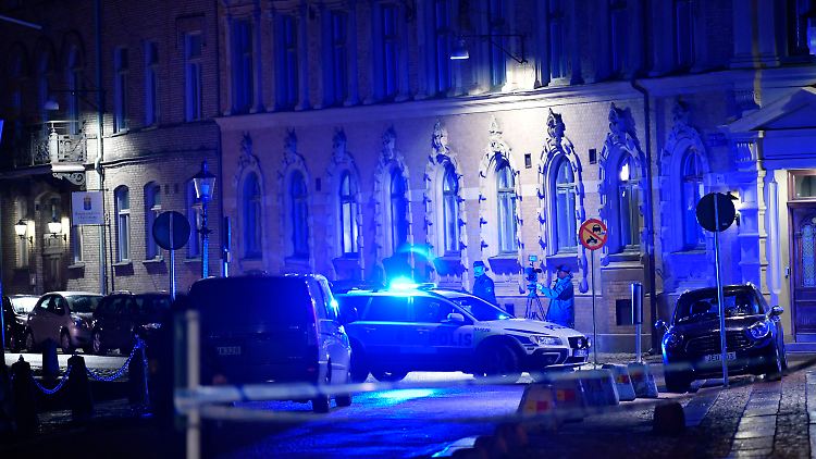 Das "brennende Objekt", das in den Hof der Synagoge geworfen wurde, konnte umgehend gelöscht werden.