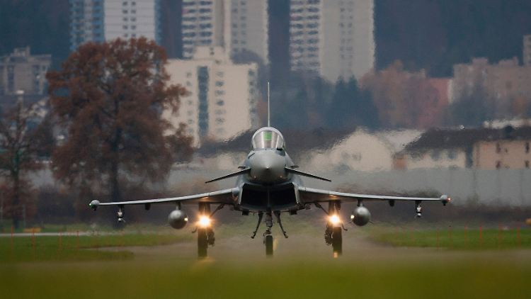 Das Verteidigungsministerium strebt offenbar an, den Eurofighter zum Nachfolger des Tornados zu machen.