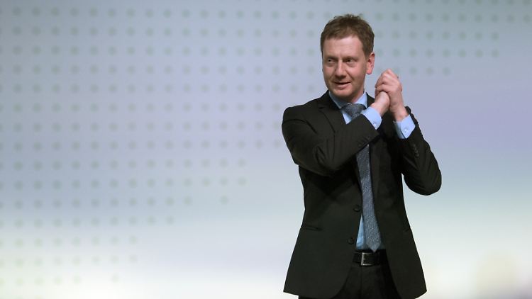 Kretschmer erhielt im ersten Wahlgang 69 von 122 Stimmen.