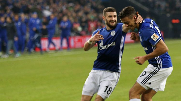 Schalker Torschützen unter sich: Daniel Caligiuri und Franco di Santo.