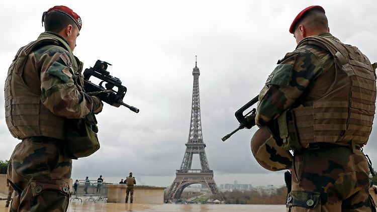 Bekommt Europa eine gemeinsame Armee? Das Kürzel Pesco steht zunächst nur für eine engere Zusammenarbeit bei Rüstung, Krisenreaktion und militärischer Logistik.