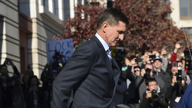 Der ehemalige Nationale Sicherheitsberater der USA, Michael Flynn, hatte das FBI über den Inhalt seiner Gespräche mit dem russischen Botschafter belogen.