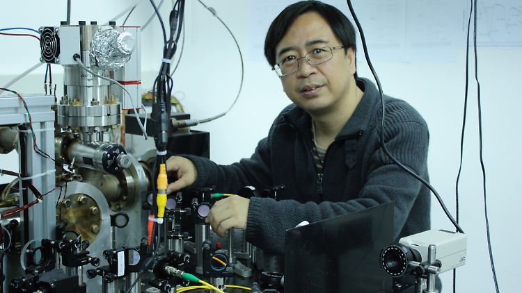 Einer der von "Nature" Geehrten: der Physiker Pan Jianwei. Er liegt ganz vorn auf dem Weg zum Quanten-Internet.