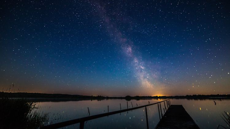 Himmelsspektakel in der Mecklenburgischen Seenplatte.