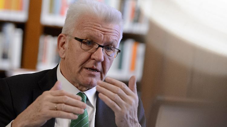 Winfried Kretschmann führt eine grün-schwarze Regierung an.