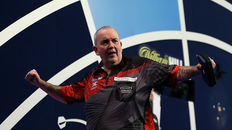 Phil Taylor war 16 Mal Weltmeister.