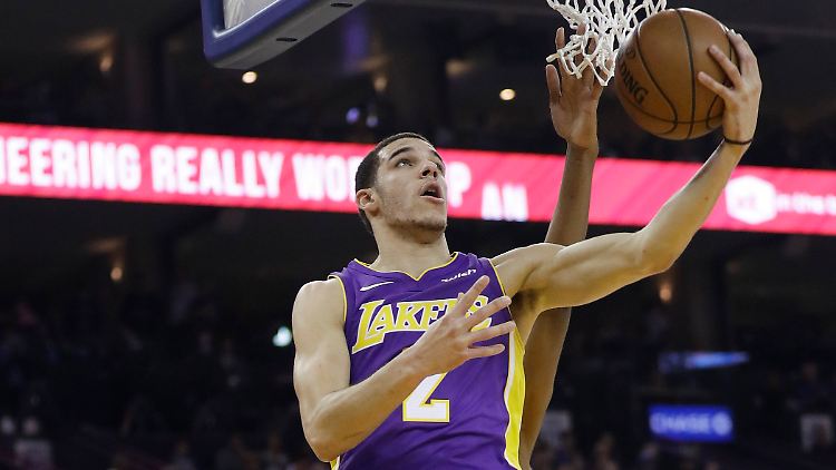 Lonzo, der älteste der drei Ball-Brüder, spielt seit dieser Saison für die Los Angeles Lakers.